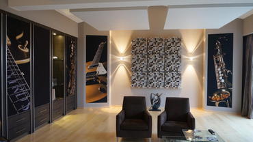 Rear wall with Skyline diffusers and integrated bass traps in the corners.
