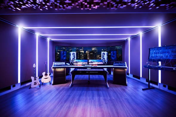 Bilder des neuen SDM Studio A der SEAT CUPRA Music Labs von Stefan Dabruck mit kompromissloser mbakustik Studioakustik.jpg