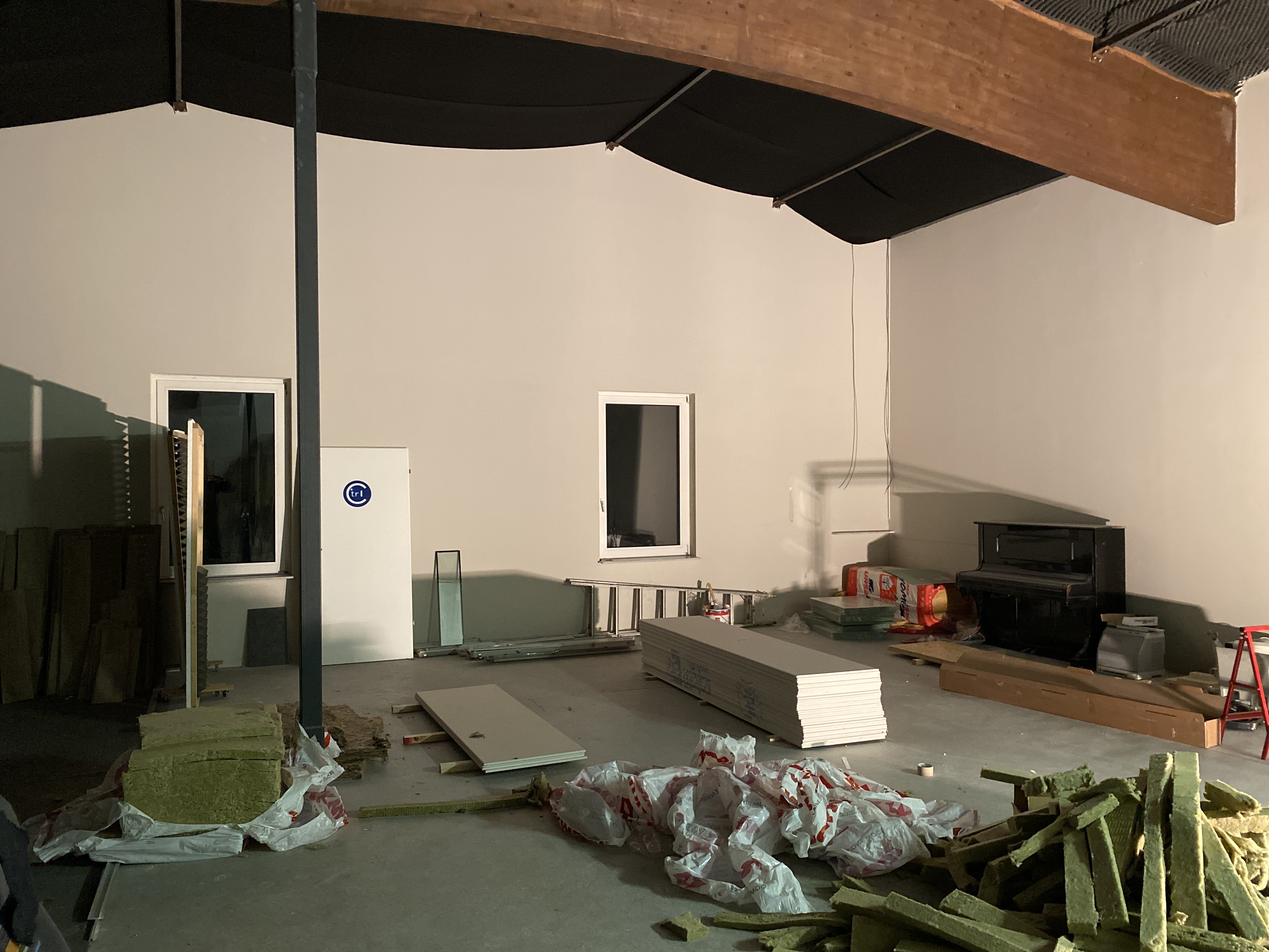 Bild mbakustik GmbH Projekt Tonstudio leere Halle vor Baubeginn