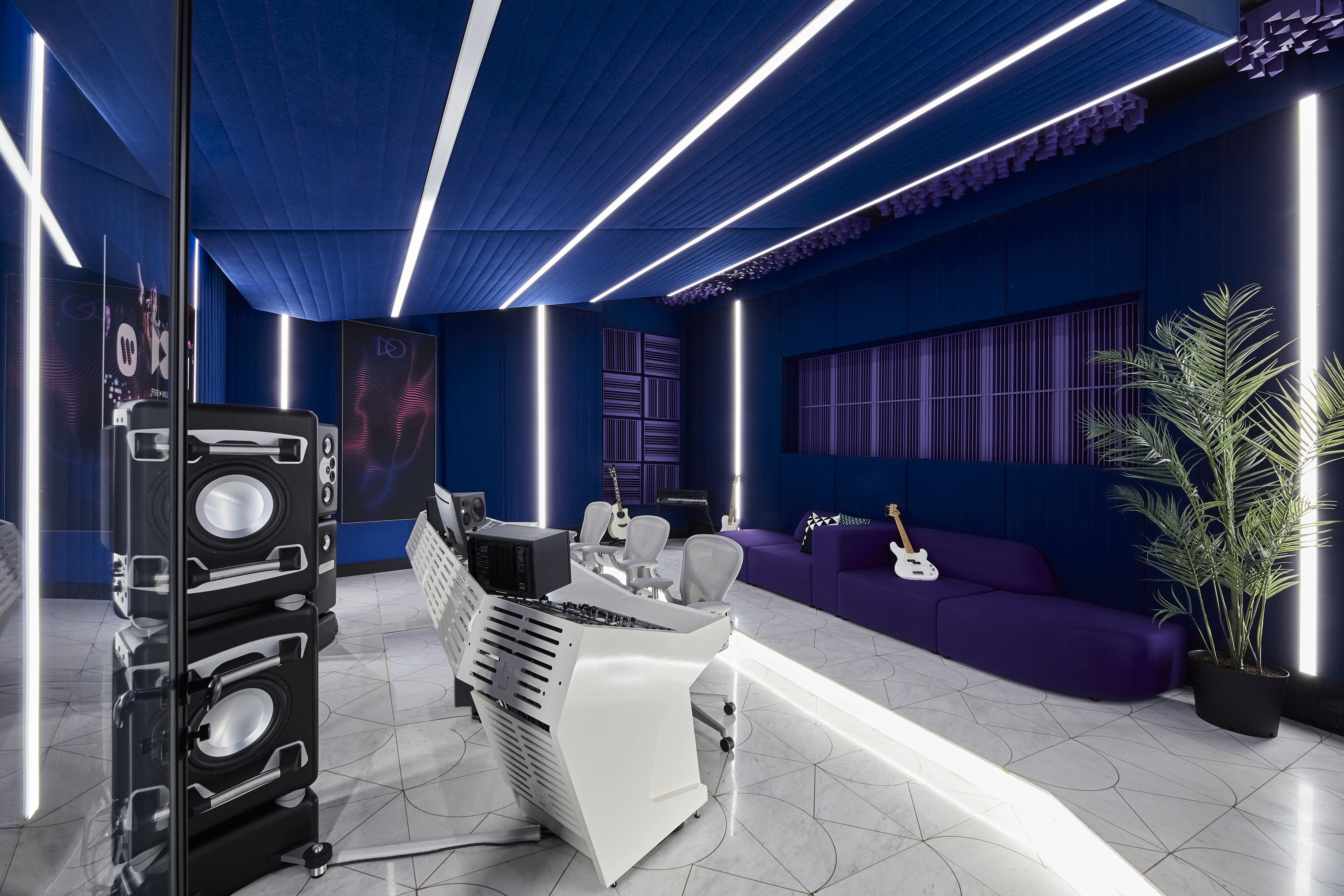 image mbakustik gmbh reference acoustics Five Music Studio Dubai HERO