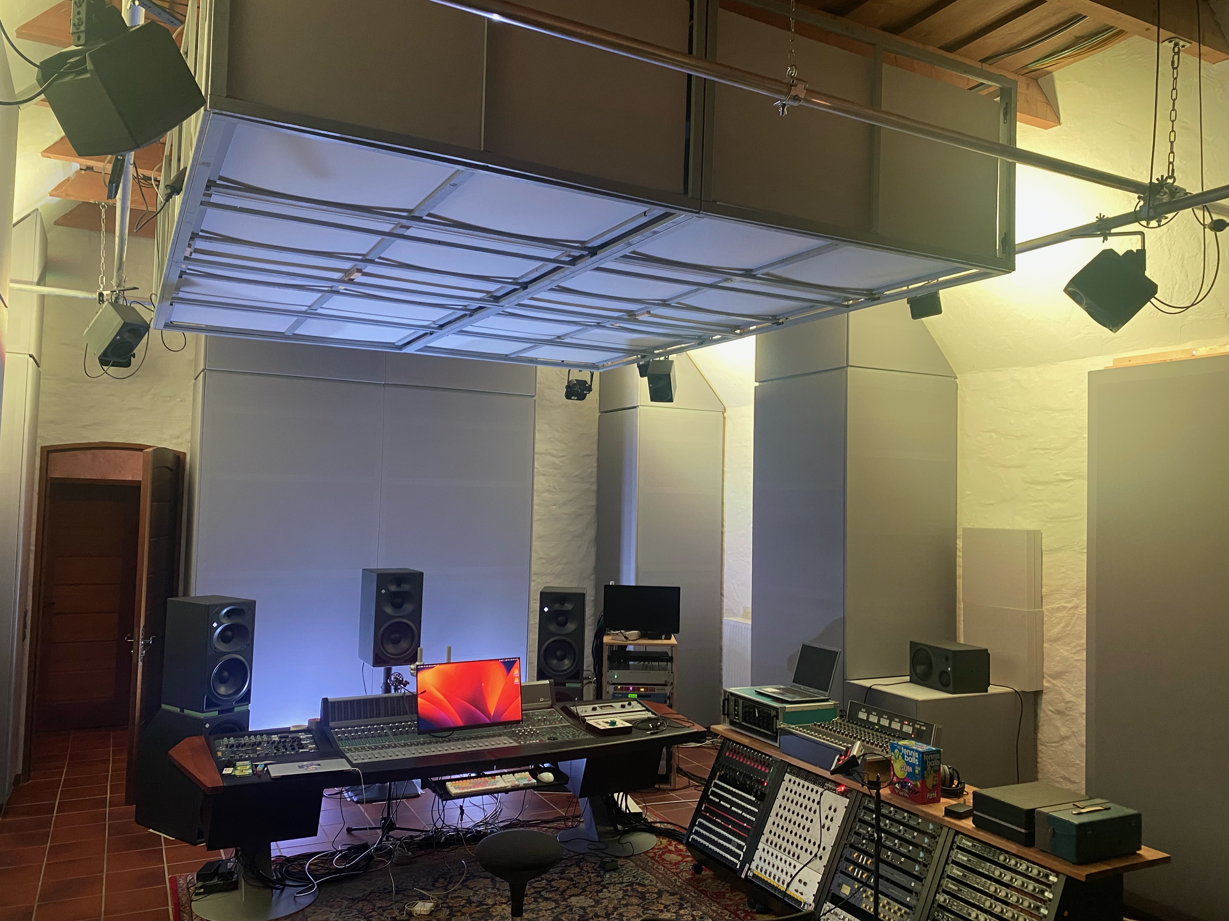 bild_2 / 5 – mbakustik_gmbh_akustikprojekt_fattoria_musica_und_masterlab_CAD_entwurf_draufsicht