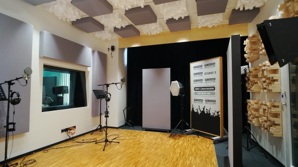 Radio NRW | Aufnahme mit A100 Absorbern und RPG Skyline Diffusoren
